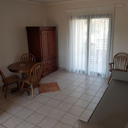 Messina Resort Hotel Kyparissia Bagian luar foto
