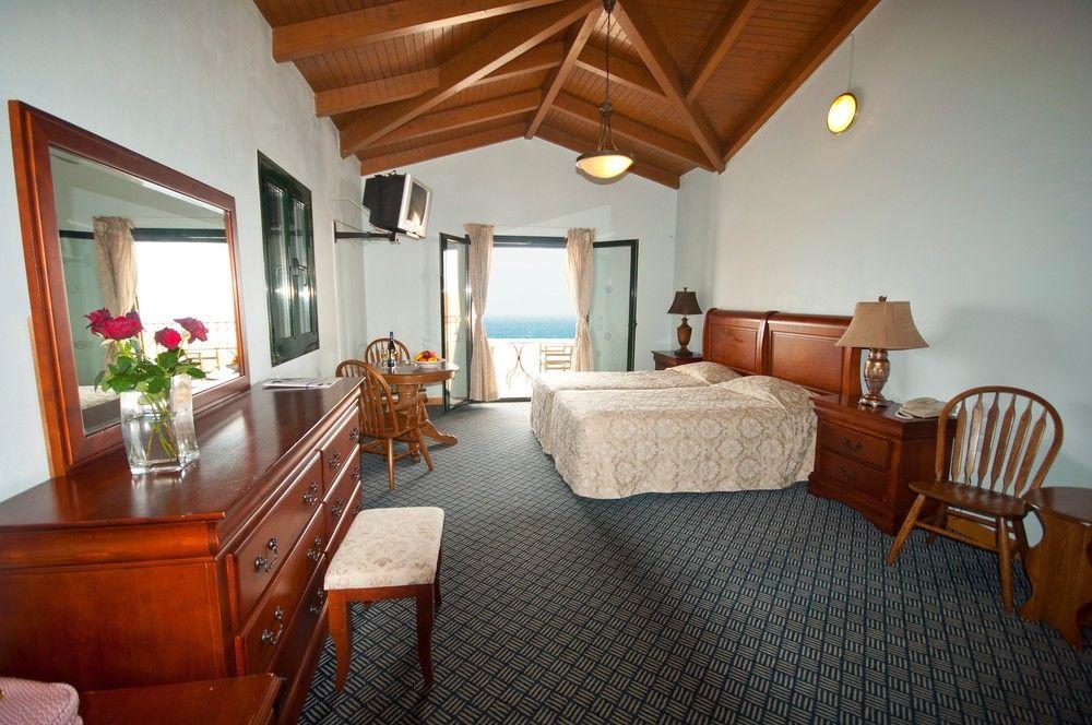 Messina Resort Hotel Kyparissia Bagian luar foto