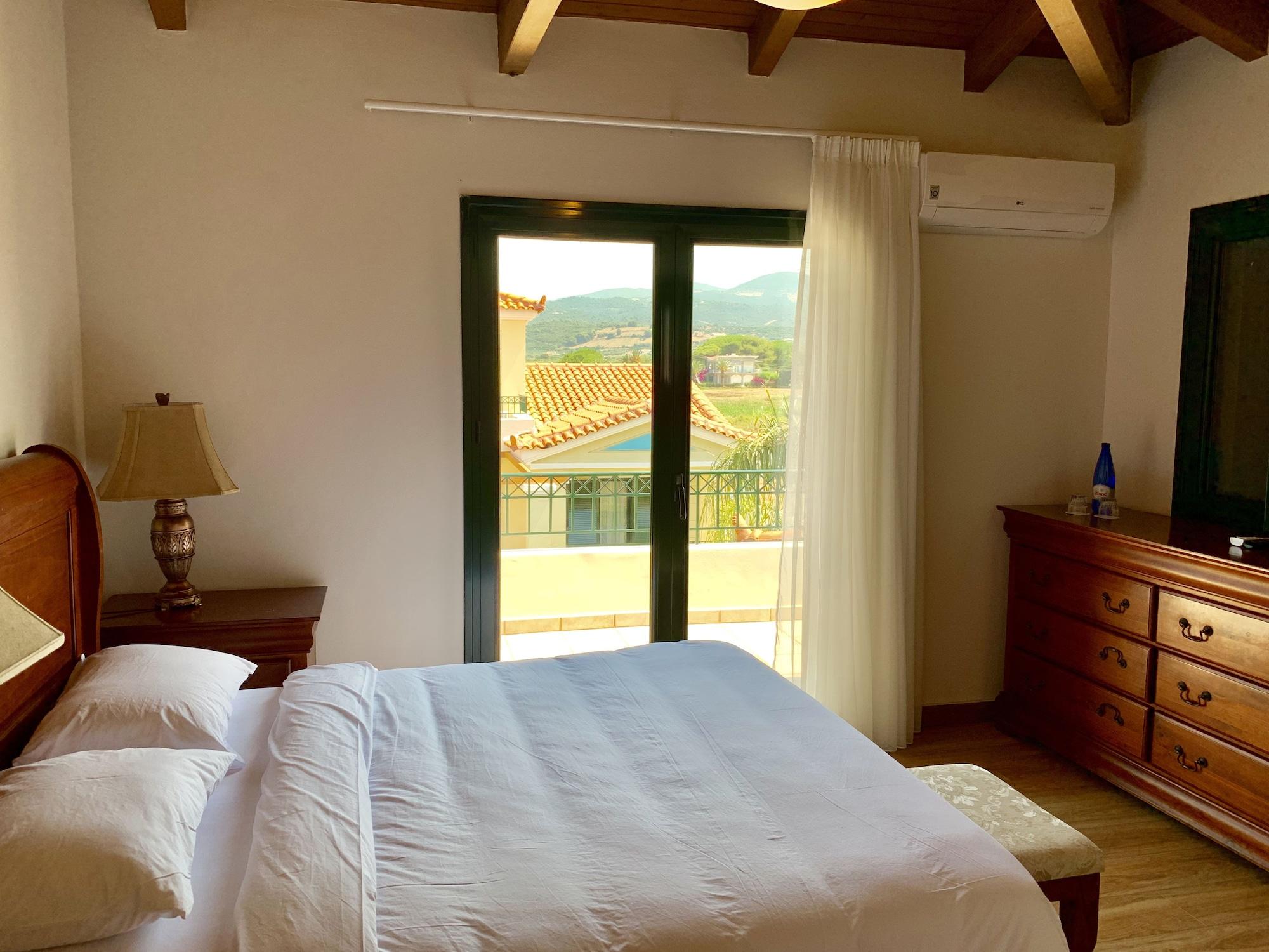Messina Resort Hotel Kyparissia Bagian luar foto