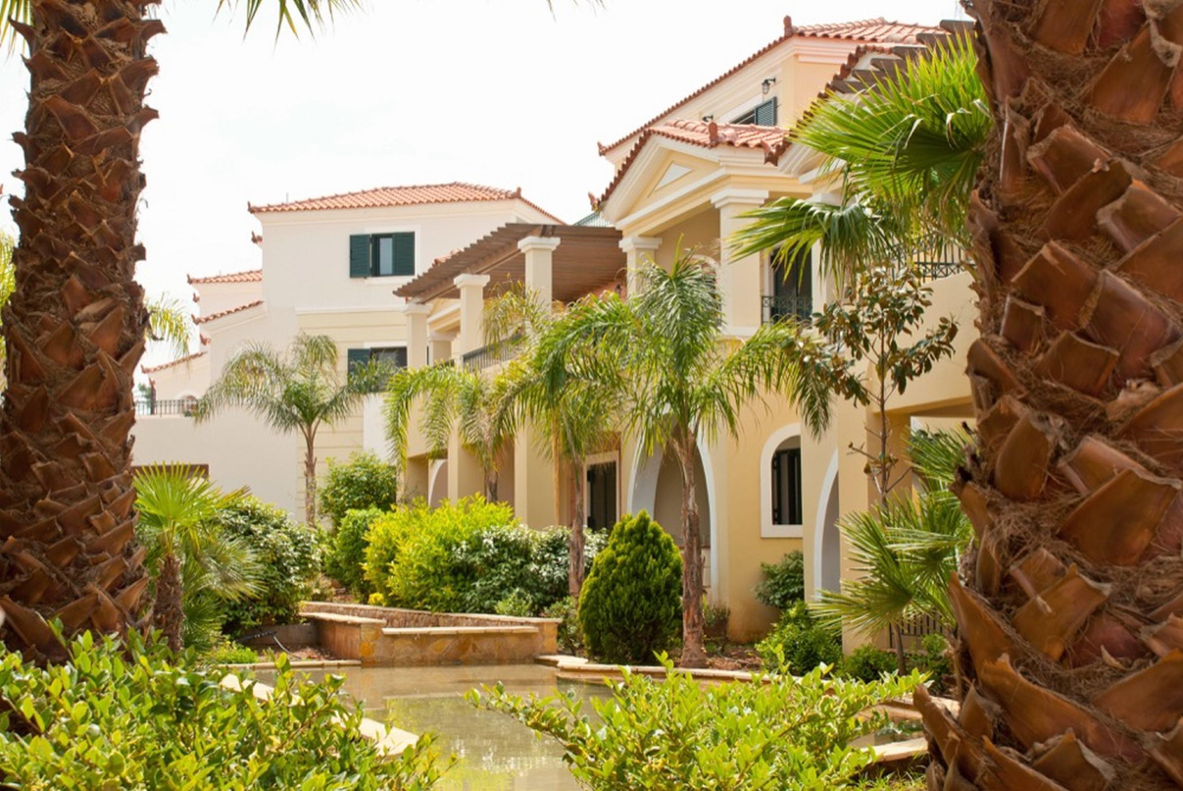 Messina Resort Hotel Kyparissia Bagian luar foto