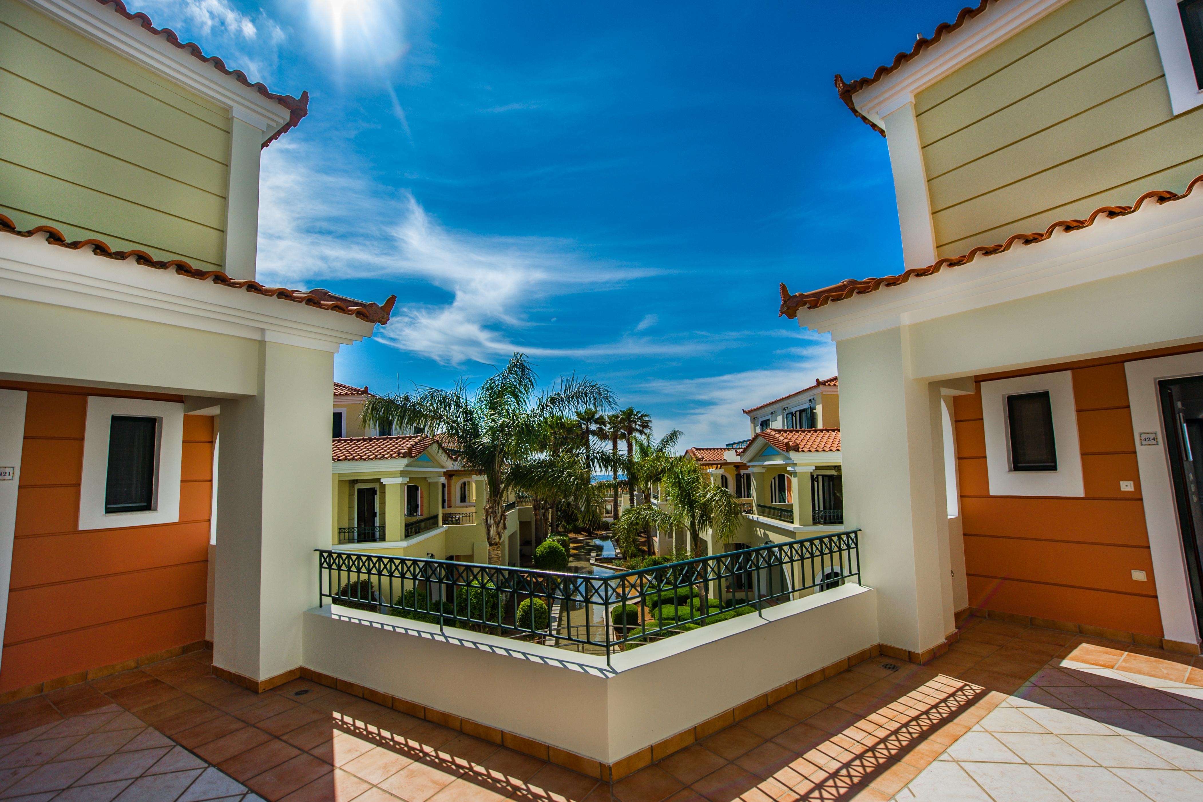 Messina Resort Hotel Kyparissia Bagian luar foto