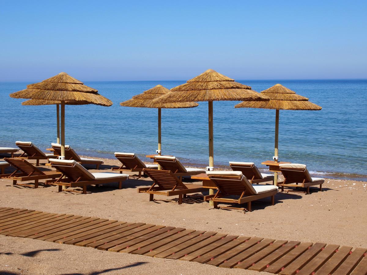 Messina Resort Hotel Kyparissia Bagian luar foto